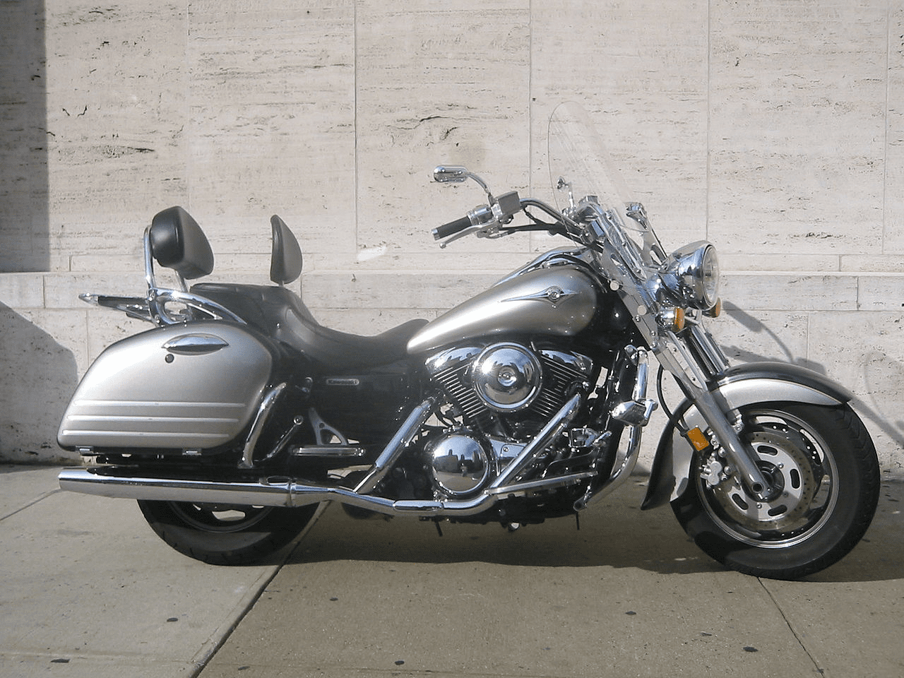 Kawasaki VN1700: Is it “Your-Type” of Cruiser? - AutoBidMaster