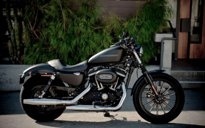 Harley-Davidson Iron 883