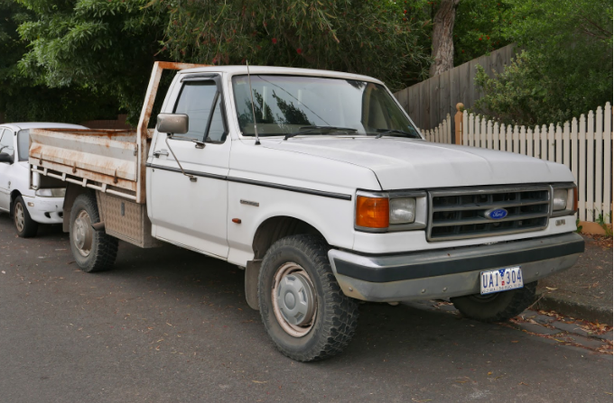 Ford F150 Pickup 2WD