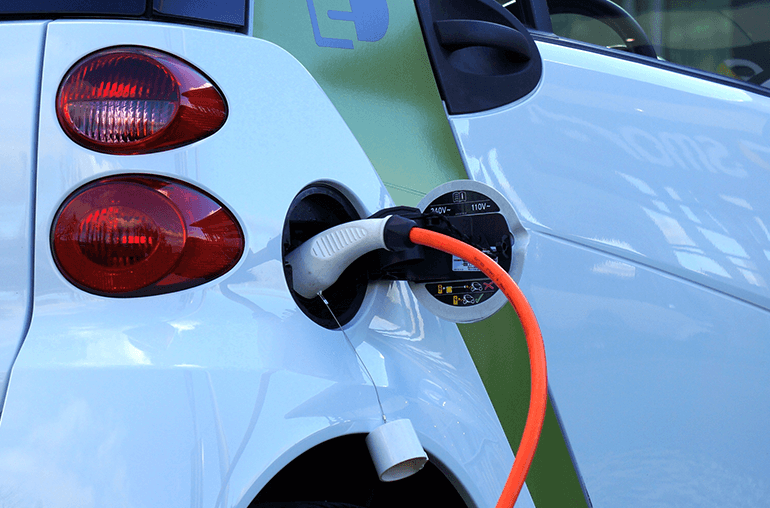 benefits of buying an electric car