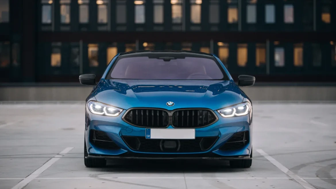 A Close Look at the 2022 BMW 8 Series