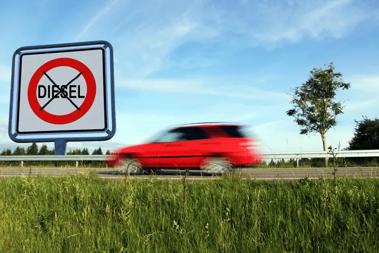 Canada to Ban Cars With Internal Combustion Engines