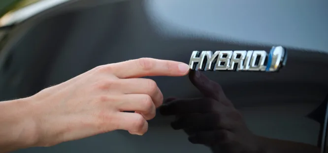 Top Hybrid SUVs to Consider Buying in 2023