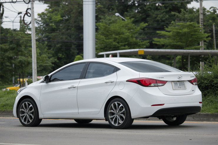 Hyundai отзовет автомобили Elantra