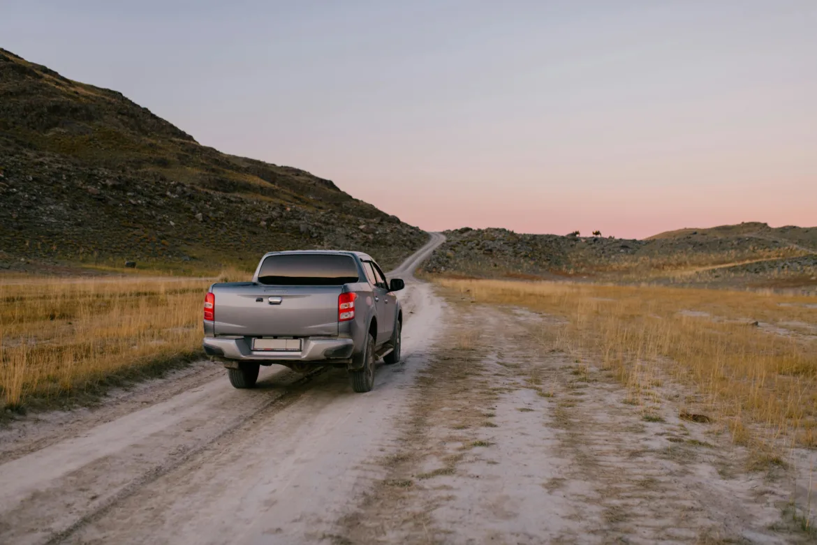 Top Cars for Road Trips and Long-Distance Travel 