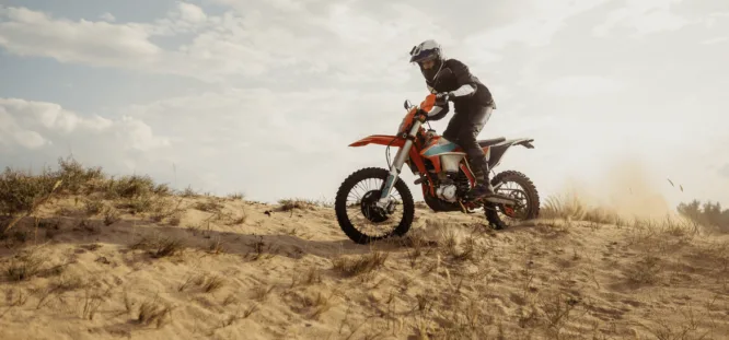 Cross-Country vs. Enduro Motorcycles: What\'s the Difference?