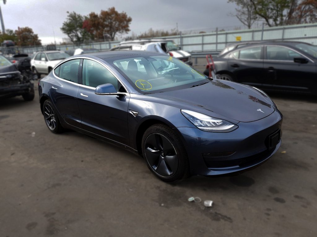 tesla model 3 electric car