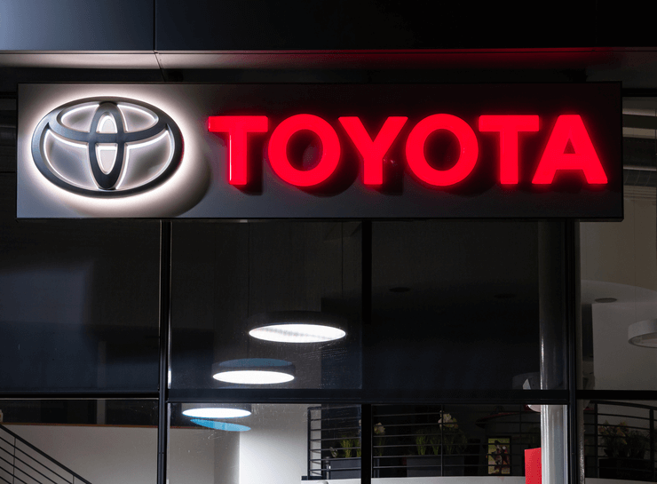 Toyota Recalls 660,000 SUVs and Pickups