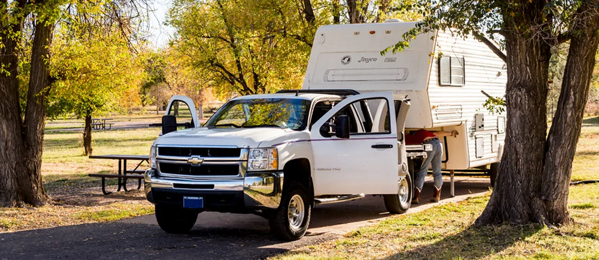 Pro Tips for Safe Trailer Towing Over Extended Distances