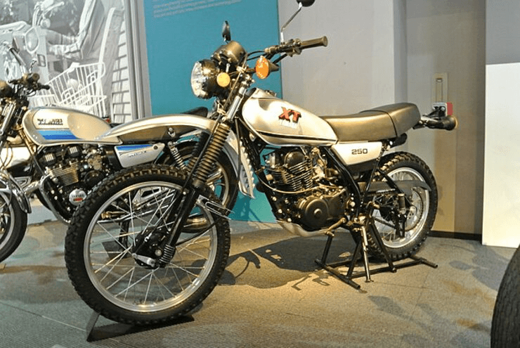 Yamaha XT250 bike