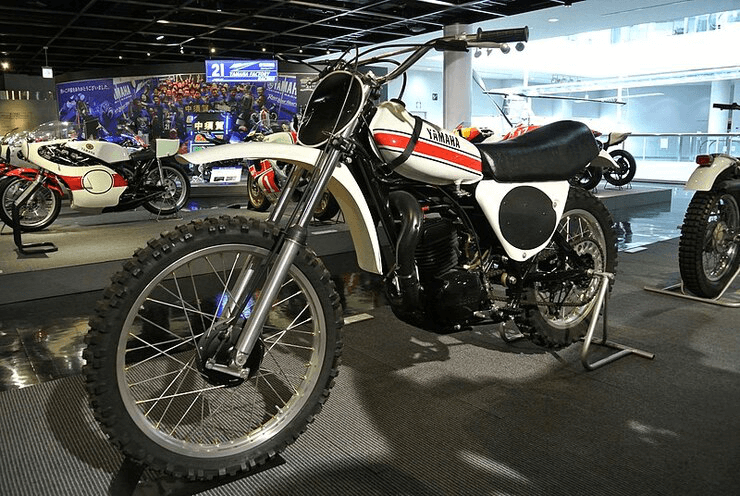 Yamaha-YZ250 bike