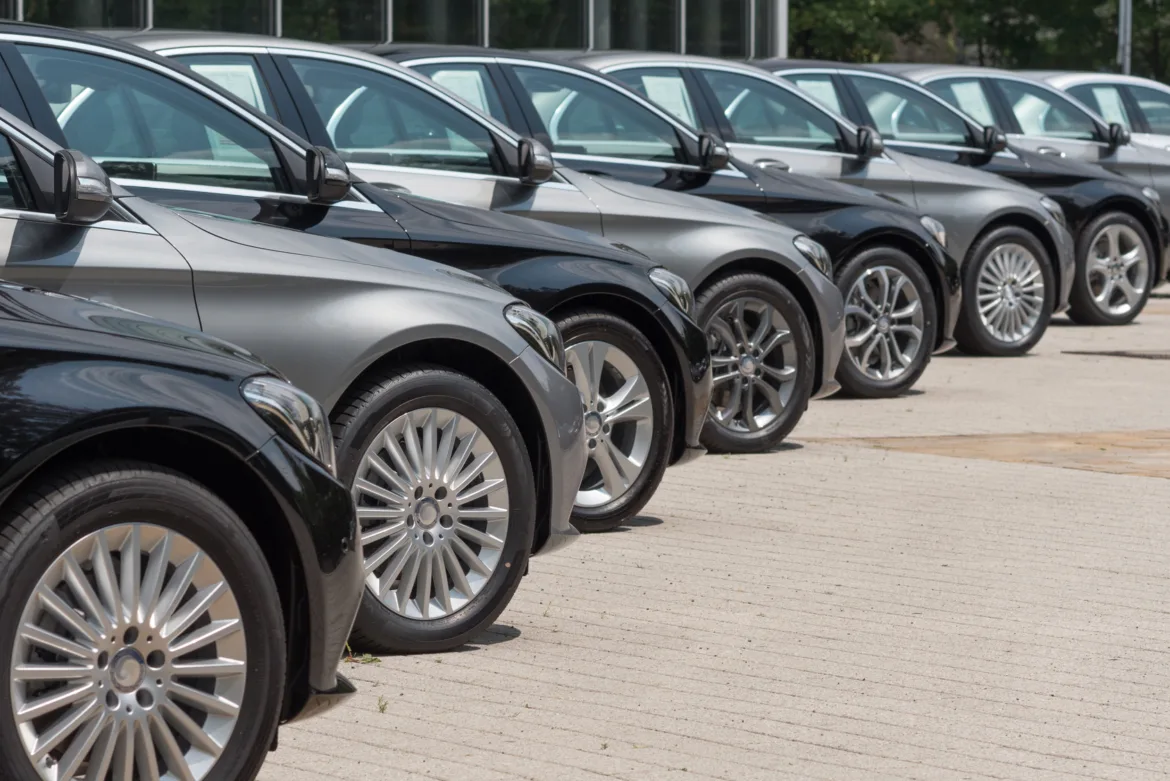 What to Expect from Different Sellers at Online Car Auctions