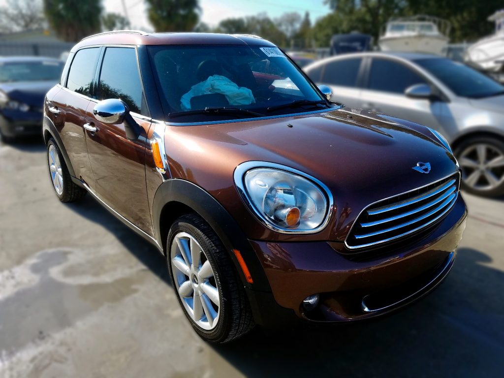 Mini Cooper car for parts