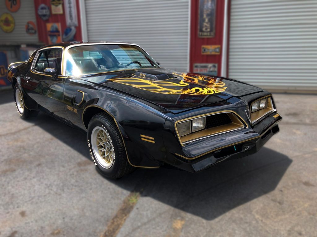 pontaic trans am smokey and the bandit